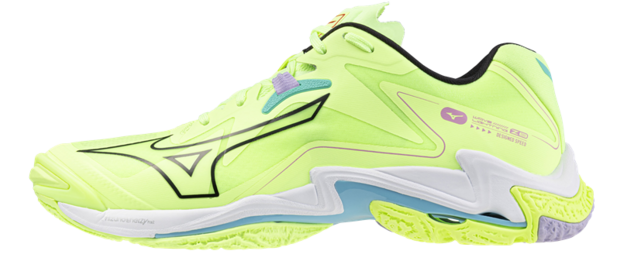 Mizuno wave Lightning z8